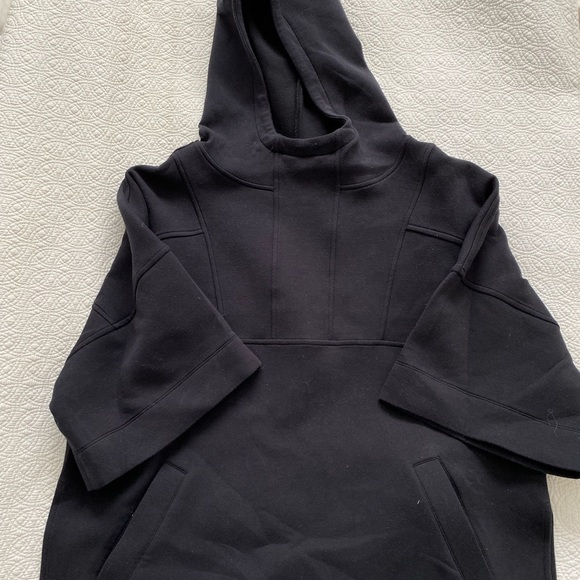 Oversized black quarter sleeve hoodie - Picture 1 of 3